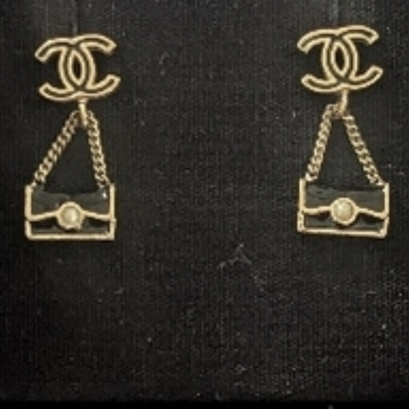 Chanel Black Enamel Bag Dangle Earrings with Pearl Accent Authentic Vintage - Picture 10 of 10